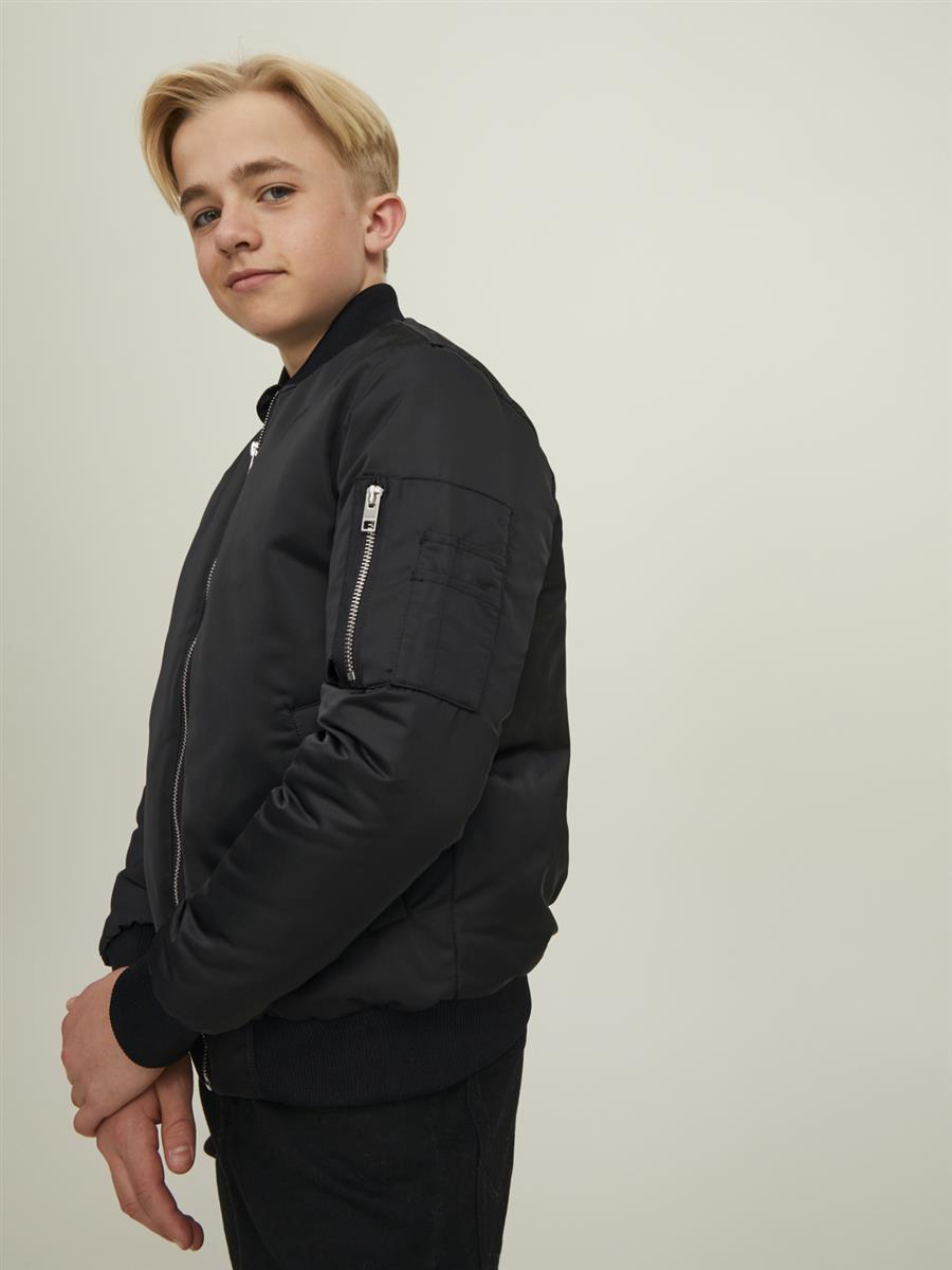 Jack & Jones Jungen Bomberjacke 12212475 Schwarz mittlere Wattierung festlich