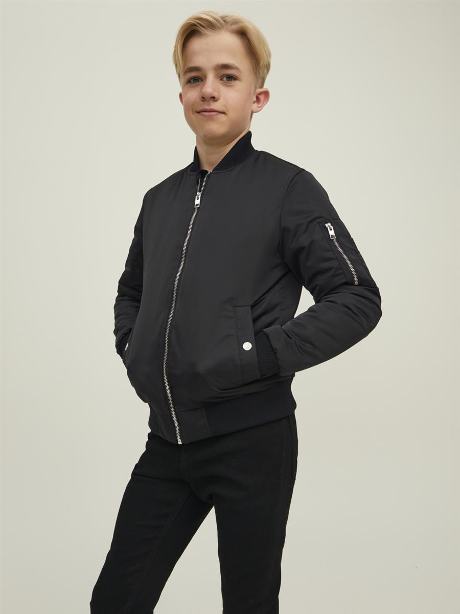 Jack & Jones Jungen Bomberjacke 12212475 Schwarz mittlere Wattierung festlich